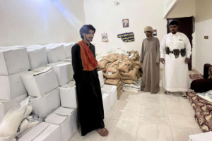 مقدمة من الرئيس الزُبيدي.. انتقالي شحن يدشّن توزيع السلال الغذائية للأسر الأشد احتياجًا