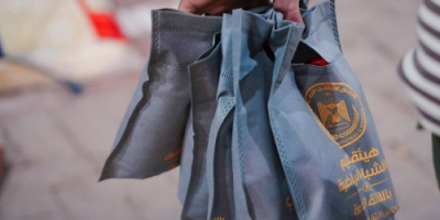 هيئة التعليم والشباب والرياضة تدعم معتصمي ساحة عدن