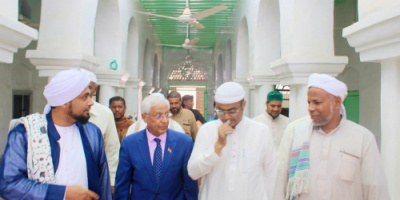 فريق التوجيه والرقابة الرئاسي يزور رباط المصطفى والجامع الكبير بمدينة الشحر