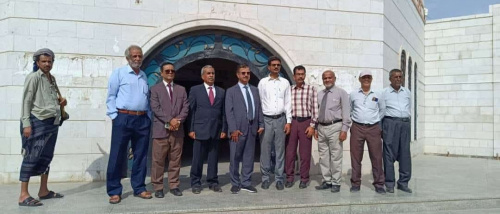 فريق التوجيه الرئاسي يدشّن امتحانات الفصل الأول بكليتي الحاسوب وتقنية المعلومات والإدارة والاقتصاد بجامعة أبين