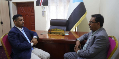رئيس تنفيذية انتقالي سقطرى يلتقي وكيل المحافظة لشؤون الثقافة والسياحة