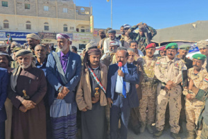 قيادات عسكرية وأمنية تعلن انضامها لمخيم الاعتصام