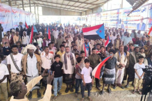 الاعتصام المفتوح لأبناء المنطقة الوسطى بأبين يواصل فعالياته لليوم السابع عشر وسط زخم شعبي متواصل