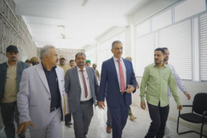 لملس يتفقد سير أعمال تأهيل مكتب التعليم الفني بالعاصمة عدن