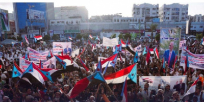 نقابات الصحفيين والعمال والتعاونيات السكنية الجنوبية تشارك في ساحة الاعتصام بالعاصمة عدن