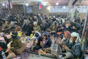 مخيم الاعتصام المفتوح بشبوة يشهد أمسية فنية غنائية بحضور جماهيري كبير