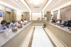 خلال لقائه مع هيئة البحوث والإرشاد الزراعي.. الوزير السقطري يشدد على ضرورة  تفعيل دورها الاستراتيجي