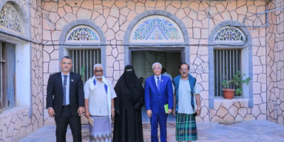 فريق التوجيه يلتقي مدير عام الهيئة العامة للمعاشات والتأمينات بساحل حضرموت