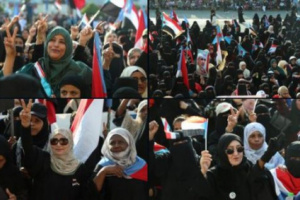 مشاركة نسوية حاشدة بساحة العروض تأييدًا للقوات الجنوبية