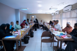 مؤسسة انسجام تنفذ جلسة حوارية لشباب ونساء مديرية المنصورة بالعاصمة عدن