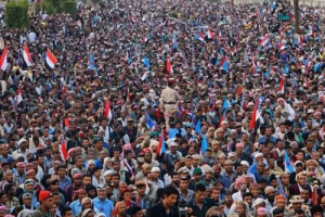 مليونية سيئون تؤكد شرعية الإرادة الجنوبية وتفوض الرئيس الزُبيدي لحماية حضرموت وإعلان الدولة (تقرير)