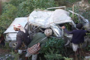 وفاة طبيبة وإصابة أطفالها في حادث مروع بالمحابشة