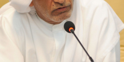 أكاديمي إماراتي: الهجوم على ميناء المكلا اعتداء صارخ ورئيس المجلس الرئاسي اليمني فقد شرعيته