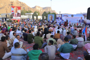 وصول وفود جماهيرية من تريم إلى مخيم الاعتصام بسيئون دعمًا لإعلان دولة الجنوب العربي