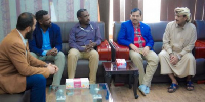 محافظ شبوة: استمرار تطوير مستشفى بن زايد بدعم إماراتي