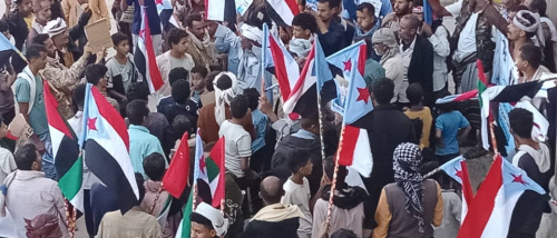 مسيرة جماهيرية حاشدة بمديرية الملاح تأييداً لإعلان البيان السياسي الدستوري 