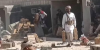 عاجل: خبراء أمنيون: نهب المعسكرات في حضرموت والمهرة ينعش القاعدة وداعش