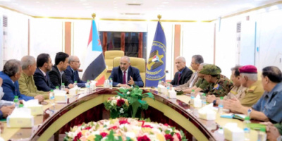 هيئة الرئاسة تقف على مستجدات الأوضاع المأساوية بمحافظتي حضرموت والمهرة وما تتعرض له المرافق فيها من أعمال سلب ونهب وتخريب