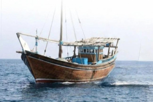 سلطة شبوة تعلن انهاء احتجاز مركب صومالي قبالة سواحل بئر علي وتكشف أسباب الحادثة