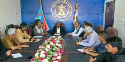 انتقالي شبوة يعقد اجتماعًا استثنائيًا ويرفض أي مساس بشرعية المجلس الانتقالي