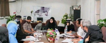 العاصمة عدن .. اجتماع يناقش خطة البرنامج الاستثماري لمديرية صيرة للعام 2026م