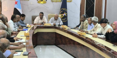 مجلس المستشارين يشدد على وحدة الصف الجنوبي والالتفاف حول القيادة السياسية