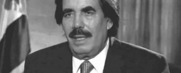 الرئيس الزبيدي ينعي شعب الجنوب وفاة الرمز التاريخي الرئيس علي سالم البيض