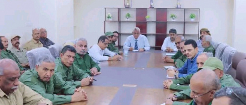 اللواء مطهر الشعيبي يترأس اجتماعًا أمنيًا موسعًا لبحث مستجدات الوضع وتعزيز الأمن والاستقرار في عدن