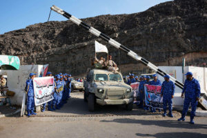  قوات العمالقة الجنوبية تسلّم معسكر جبل حديد لقوات أمن المنشآت