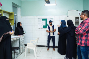 مدير عام مديرية صيرة يتفقد مستوى خدمات المراكز الصحية بالمديرية 