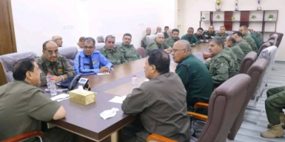 مدير أمن العاصمة عدن يترأس اجتماعاً أمنياً موسعاً بمدراء مراكز الشرطة