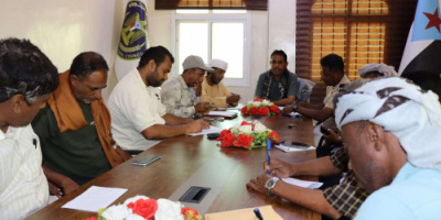 تنفيذية انتقالي سقطرى تعقد اجتماعًا استثنائيًا وتحذر من انهيار وشيك للخدمات الأساسية بالمحافظة