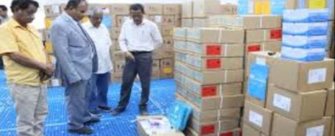 صحة حضرموت تتسلم أدوية ومحاليل وريدية من اليونيسيف