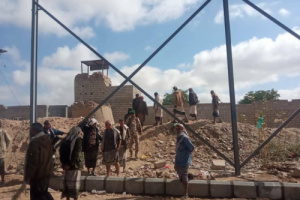 رئيس تنفيذية انتقالي لودر يتفقد مقر الحزام الأمني والنقاط الأمنية حول المدينة