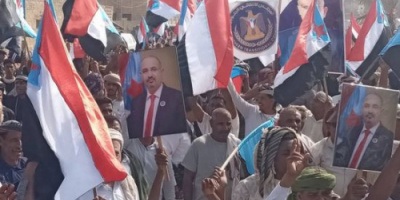 جماهير سقطرى تجدد العهد للرئيس الزُبيدي