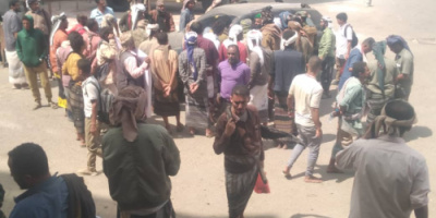 ذباب الرياض يروّج شائعات عن تغييب الزبيدي سياسياً لصرف الأنظار عن مجزرة عتق