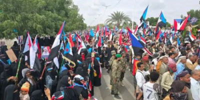 تزامنا مع فعالية الثبات.. إطلاق هاشتاج أبين تجدد العهد للجنوب