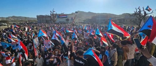 مليونية حاشدة في الضالع دعماً للمجلس الانتقالي الجنوبي وتجديد التفويض للرئيس عيدروس الزُبيدي