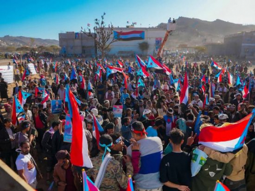 الضالع تقول كلمتها بمليونية حاشدة .. تفويض شعبي يتجدد وإرادة تنتصر الضالع تقول كلمتها بمليونية حاشدة .. تفويض شعبي يتجدد وإرادة تنتصر