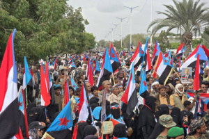 أكد على الثبات: مليونية أبين تجدد التفويض للرئيس الزُبيدي وترسم ملامح المرحلة المقبلة (تقرير)