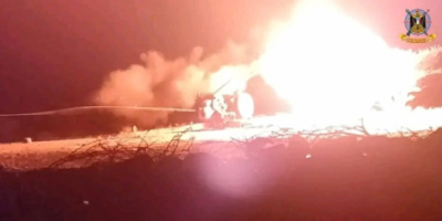 قصف مدفعي يستهدف تجمع آليات حوثية شمال الضالع ويكبدها خسائر كبيرة