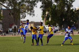 الأمن الوطني أبين يتجاوز طوق عدن بصعوبة في بطولة الأمن الوطني الرمضانية لكرة القدم