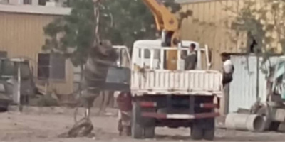 مؤسسة مياه عدن تواصل صيانة مضخة عمر المختار