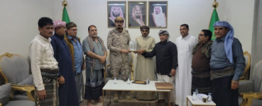 السلطة المحلية بسقطرى تكرم قائد قوة 808 للدعم والإسناد السلف بالمحافظة وتستقبل خلفه الجديد