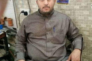 وفاة مغترب يمني سحقاً داخل شاحنته أثناء تأدية الصلاة