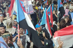 ساحة العروض تكتظ بحشود المتظاهرين قبيل انطلاق مليونية القرار