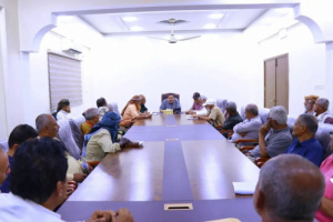 اللواء مطهر الشعيبي يترأس اجتماعا أمنيا موسعا لقيادة البحث الجنائي بعدن