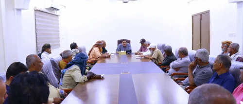 اللواء مطهر الشعيبي يترأس اجتماعا أمنيا موسعا لقيادة البحث الجنائي بعدن