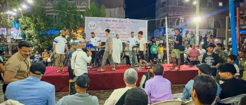 بن جرادي يفتتح بطولة القوة ومصارعة الذراعين (الريست) في مديرية صيرة بعدن