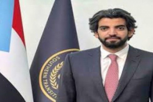 البيض يقدم إحاطة إعلامية من لندن حول مستجدات الجنوب